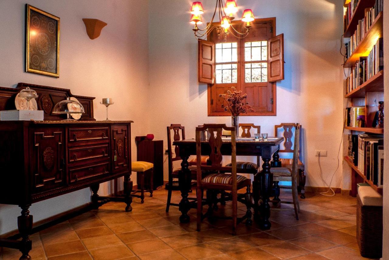 Cortijo De La Fuente Apartment Albunol ภายนอก รูปภาพ